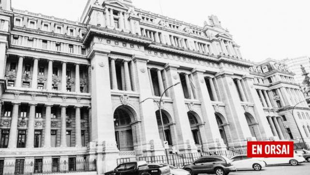 Desconocen el derecho humano a la democracia y al sistema republicano