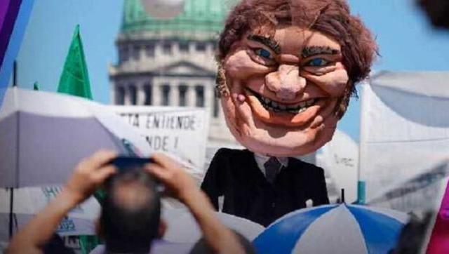 Marcha histórica contra la Ley Bases: ¡Argentina se une en defensa de sus derechos!
