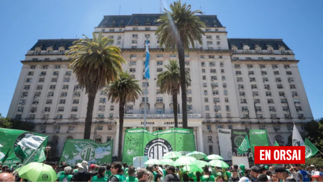 ¿Sabías que los trabajadores civiles de las FF.AA. cobran salarios de pobreza? 
