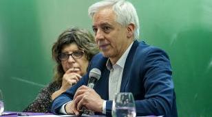 Garc&iacute;a Linera: "El neoconservadurismo se apoya en la identidad nacional para crear al migrante como el nuevo adversario"