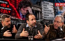 Cruce picante de tres reconocidos economistas: '¿El mercado ya no le cree a Javier Milei?'